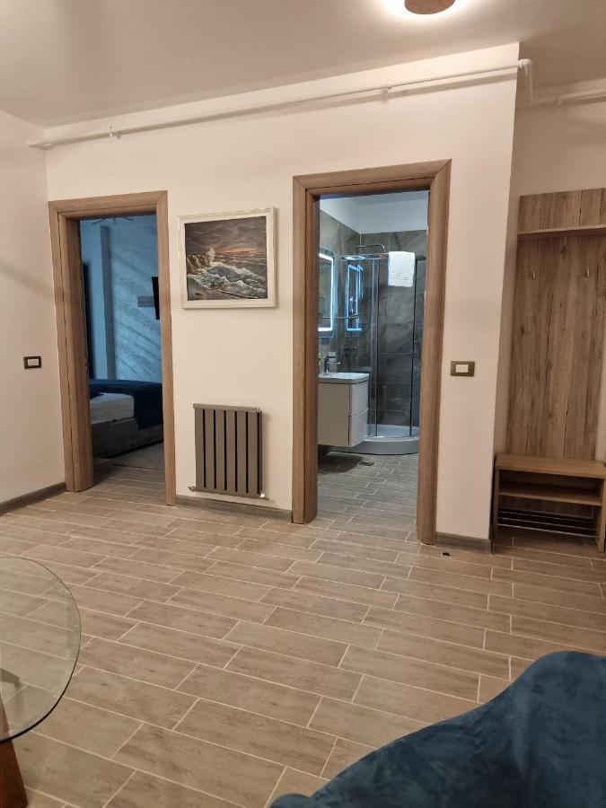 Livia Apartment Navodari Exterior photo
